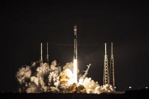 SpaceX отправила миллиардера-туриста на орбиту, планируется выход в открытый космос