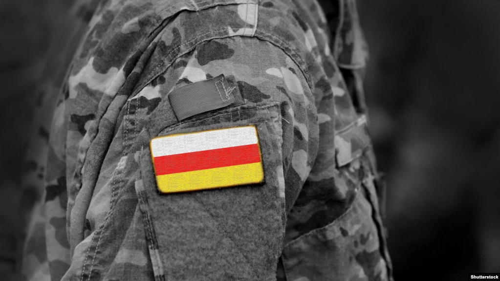 Воюющие в Украине бойцы обратились к югоосетинскому лидеру