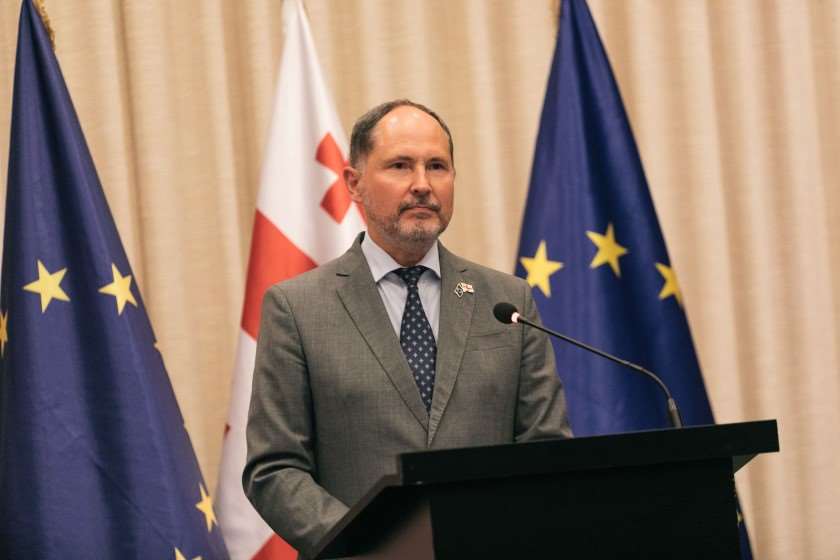 ჰერჩინსკი: კომუნიკაციების მარეგულირებელი კომისია სრულიად დამოუკიდებელი უნდა იყოს