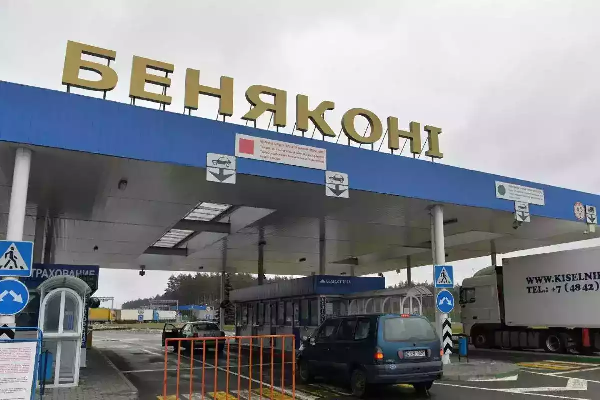 Беларусь ввела безвизовый режим для граждан 35 европейских государств