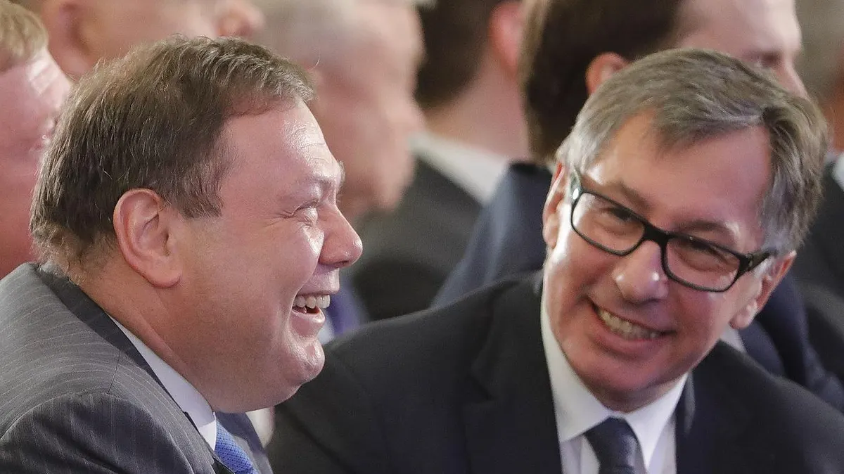 Суд ЕС отменил санкции против Фридмана и Авена