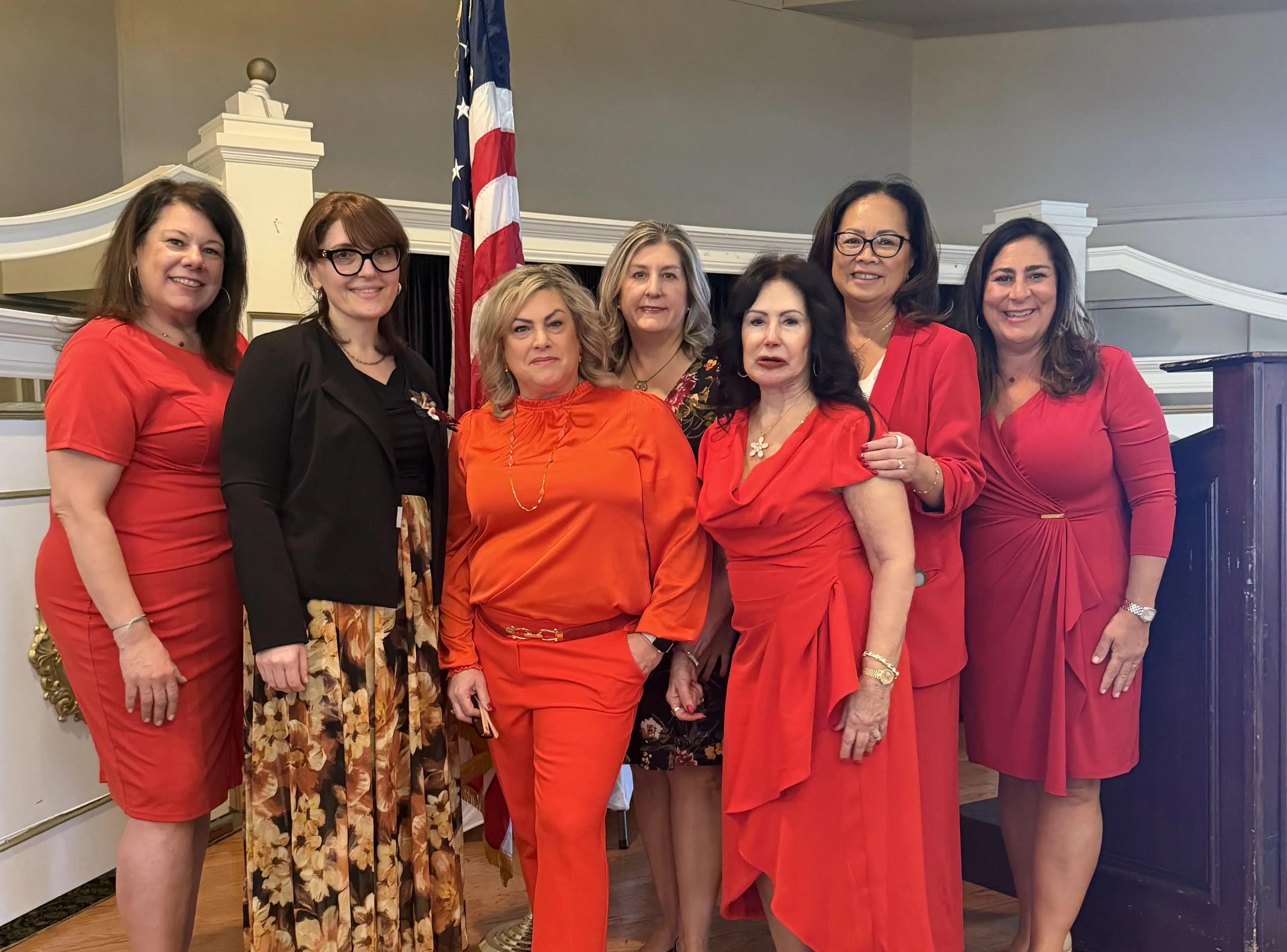 ქალები ქალების მხარდასაჭერად: გლობალური მისიიდან პირად გამოცდილებამდე და საზოგადოებრივ გავლენამდე