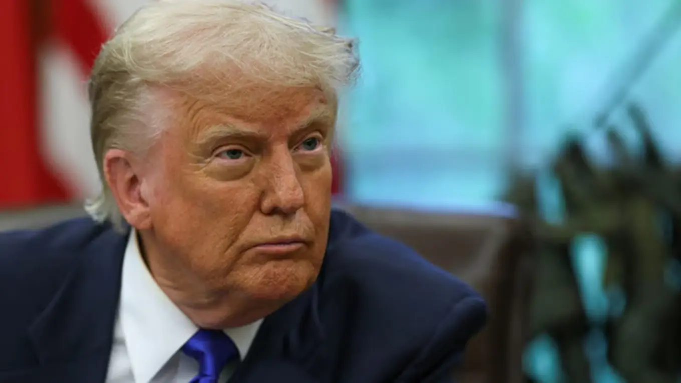 Трамп потребовал от стран НАТО прекратить закупку российской нефти, чтобы Вашингтон ввел санкции против Москвы
