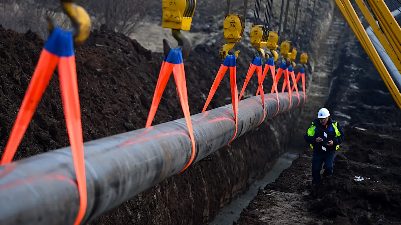 Болгария пообещала остановить транзит российского газа в Венгрию и Словакию в 2027 году