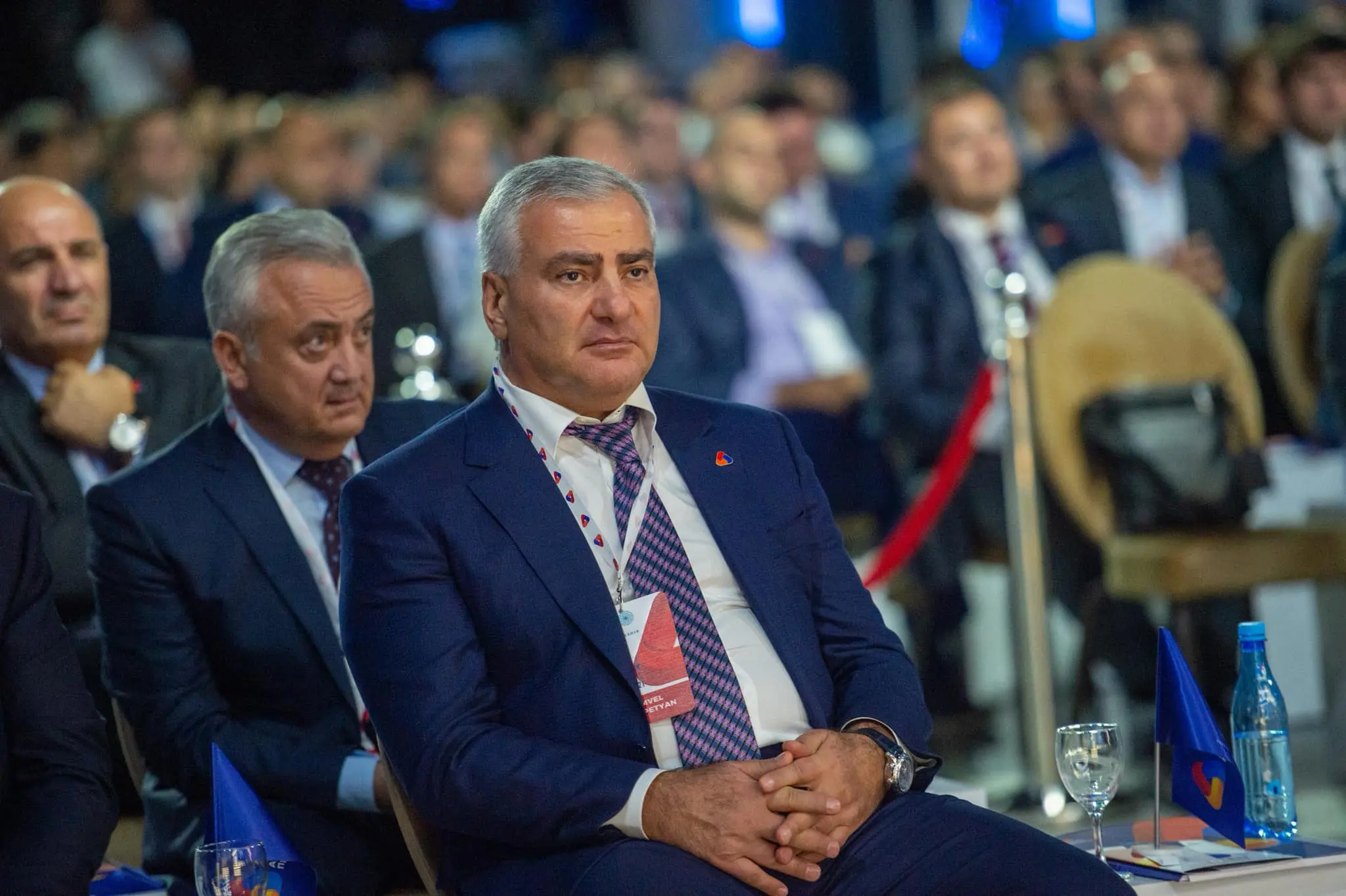 სომხეთში ბიზნესმენ სამველ კარაპეტიანის მხარდამჭერებმა პოლიტიკური პარტია „ძლიერი სომხეთი“ დაარეგისტრირეს