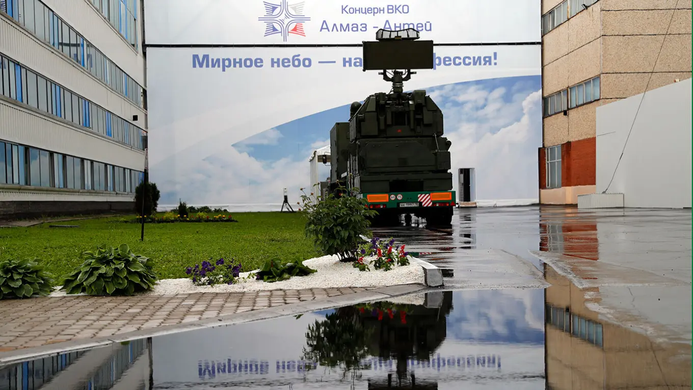 В Удмуртии под удар ВСУ попал выпускающий зенитно-ракетные комплексы и дроны завод