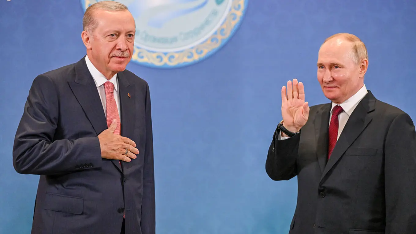 Эрдоган предложил Путину и Трампу встретиться в Стамбуле, чтобы завершить войну в Украине