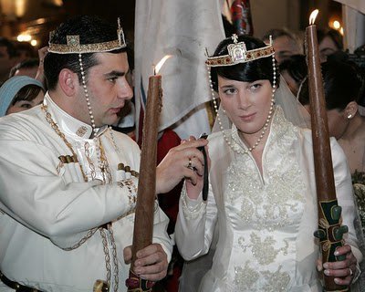 სამეფო კლუბის ახალი გეგმები მონარქიის აღსადგენად