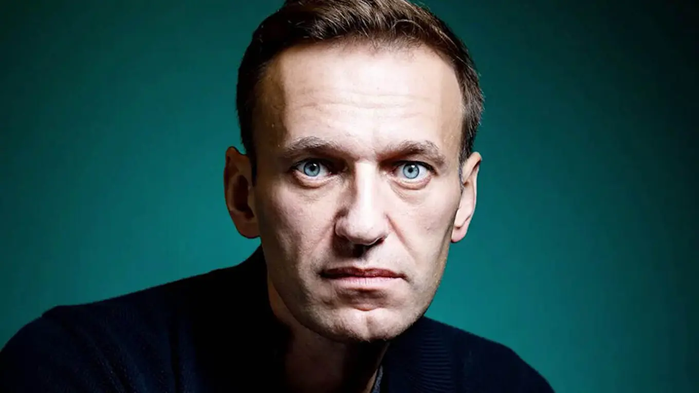 Вдова Навального заявила, что две иностранные лаборатории подтвердили отравление политика, и потребовала официально обнародовать результаты