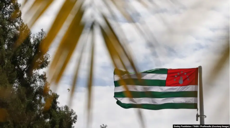 В Сухуми ответили на заявления грузинских властей об отзыве признания Каракасом Абхазии