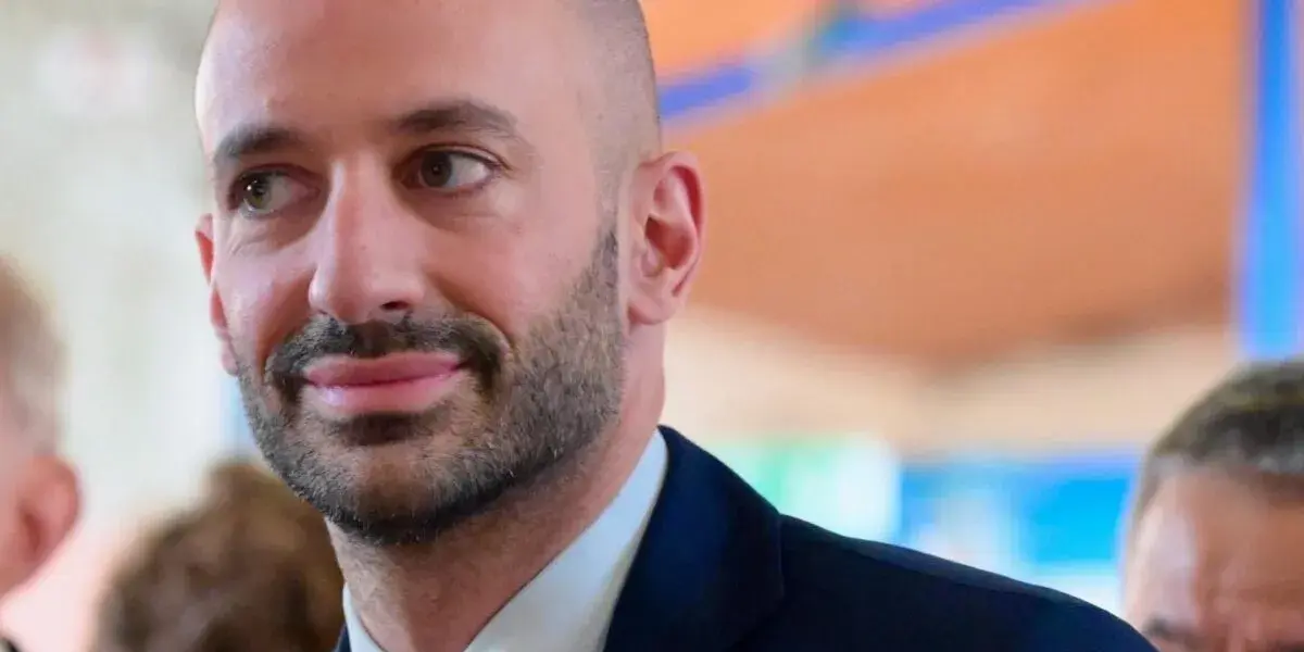 Министр Франции: если «Мечта» не изменит свой курс, процесс интеграции в ЕС будет заморожен