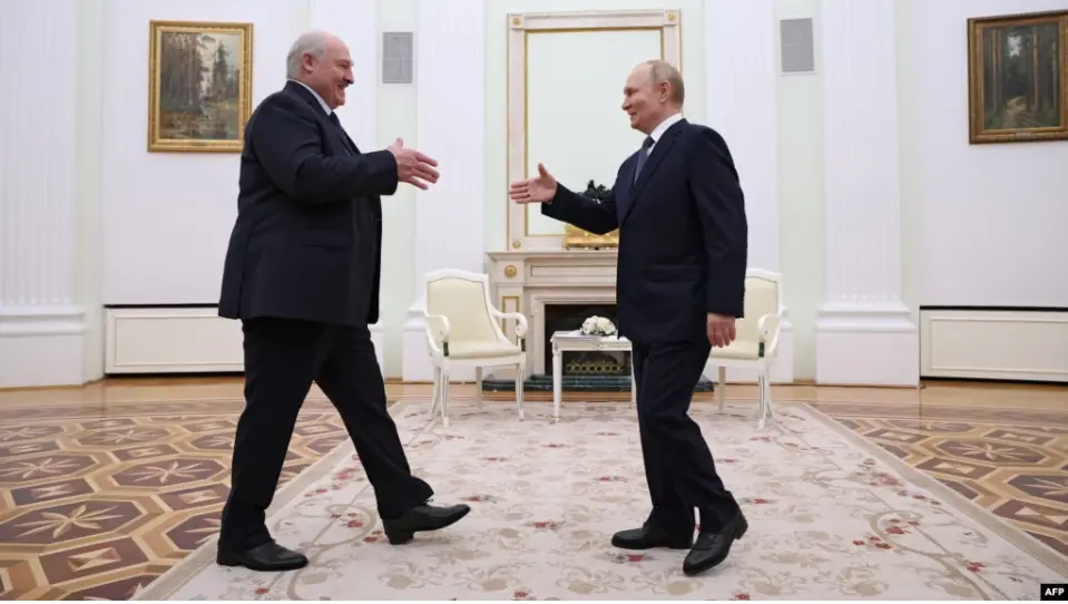 Лукашенко хочет обсудить с Зеленским окончание «этой непонятной войны»