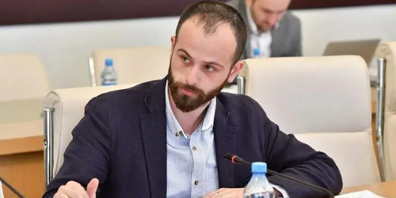 Член движения «Социальная демократия» о заморозке счетов 7 НПО: это полномасштабные репрессии