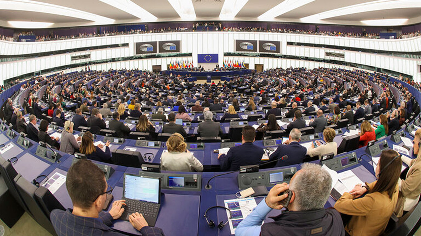 Европарламент принял закон о тюремных сроках за нарушение санкций