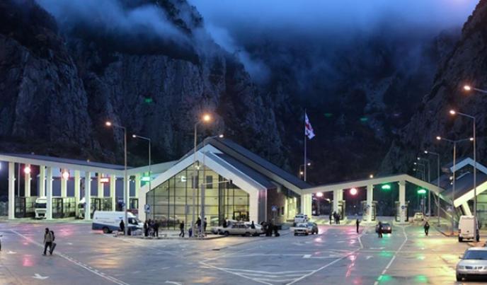 საქართველოსკენ მომავალ გზაზე საცობი ვლადიკავკაზიდან იწყება