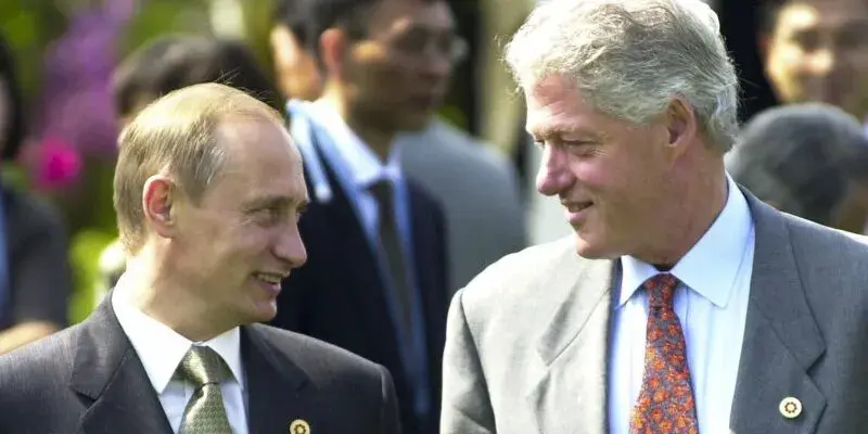 Путин о Грузии в 2000-м: если войска РФ слишком быстро покинут Грузию, она «развалится как государство»