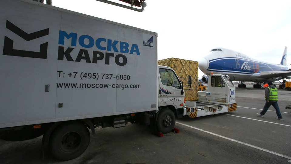 Поставки европейских товаров в Россию рухнули до минимума с конца 1990-х
