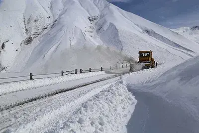 Движение к грузино-российской границе Верхний Ларс закрыто