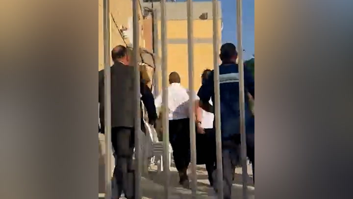 UK foreign secretary runs for cover as sirens sound during Israel visit