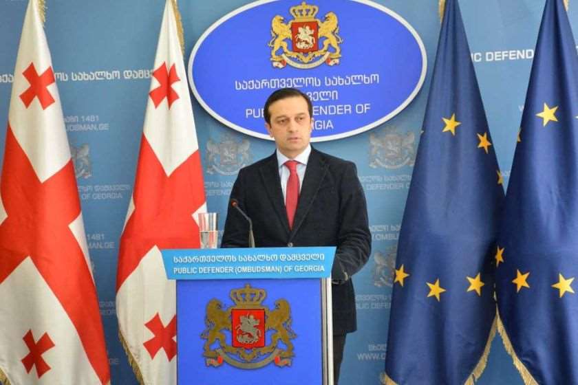 სახალხო დამცველი: პრეზიდენტს ყველგან შესვლისა და ყველასთან საუბრის უფლება აქვს