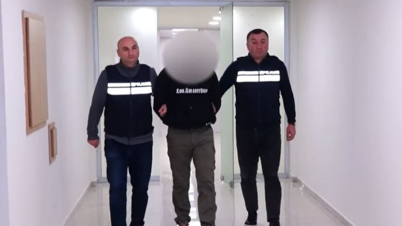Задержанного в Тбилиси участника акции обвинили в нападении на полицейского