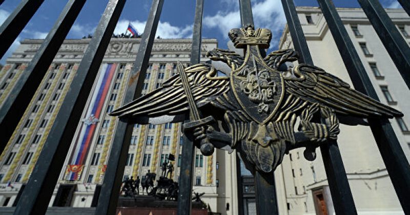 Russia plans to recruit 400,000 contract soldiers - report