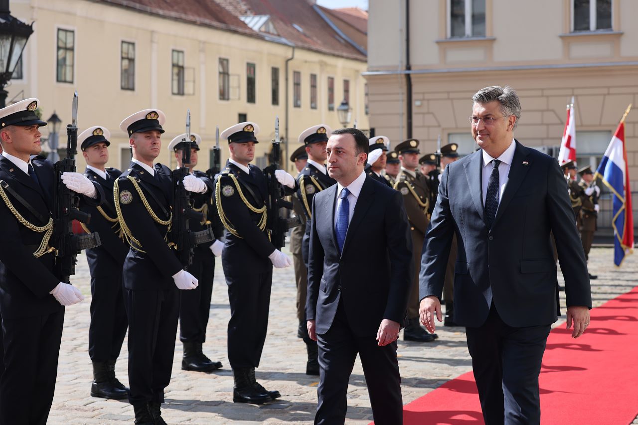 Georgian PM meets Prime Minister of the Republic of Croatia in Zagreb