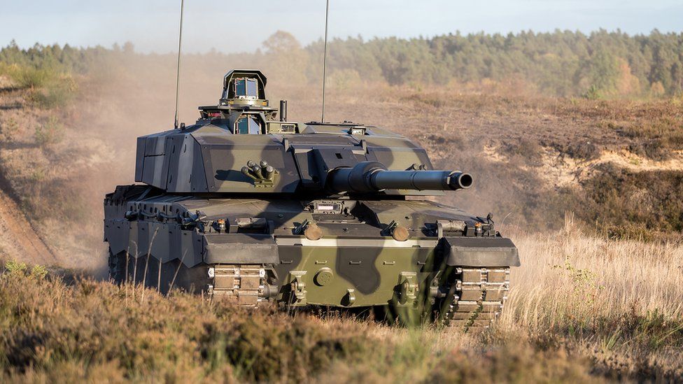 UK considering supplying Ukraine with British tanks – report