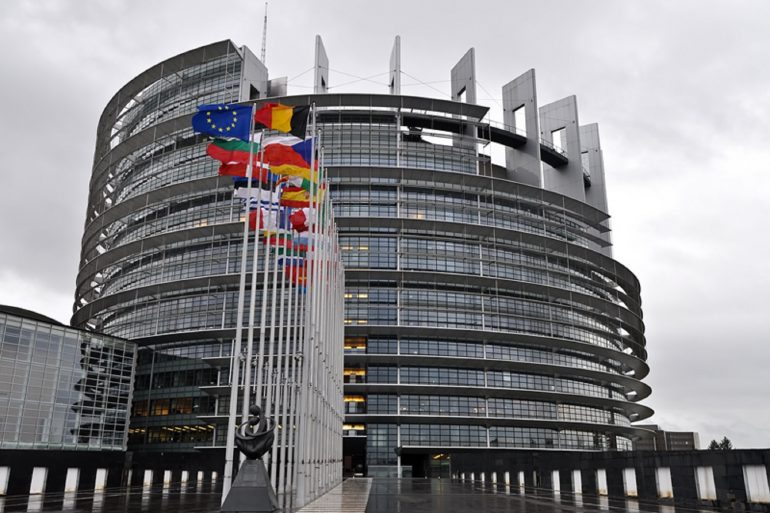 Европарламент утвердил резолюцию, не признающую результаты выборов в Грузии