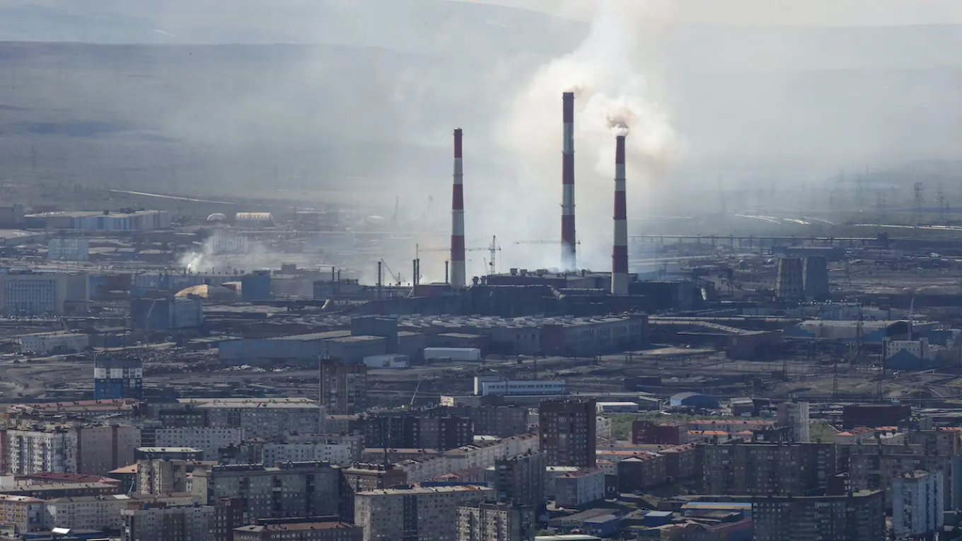 Правительство РФ констатировало почти полное отсутствие роста экономики второй месяц подряд