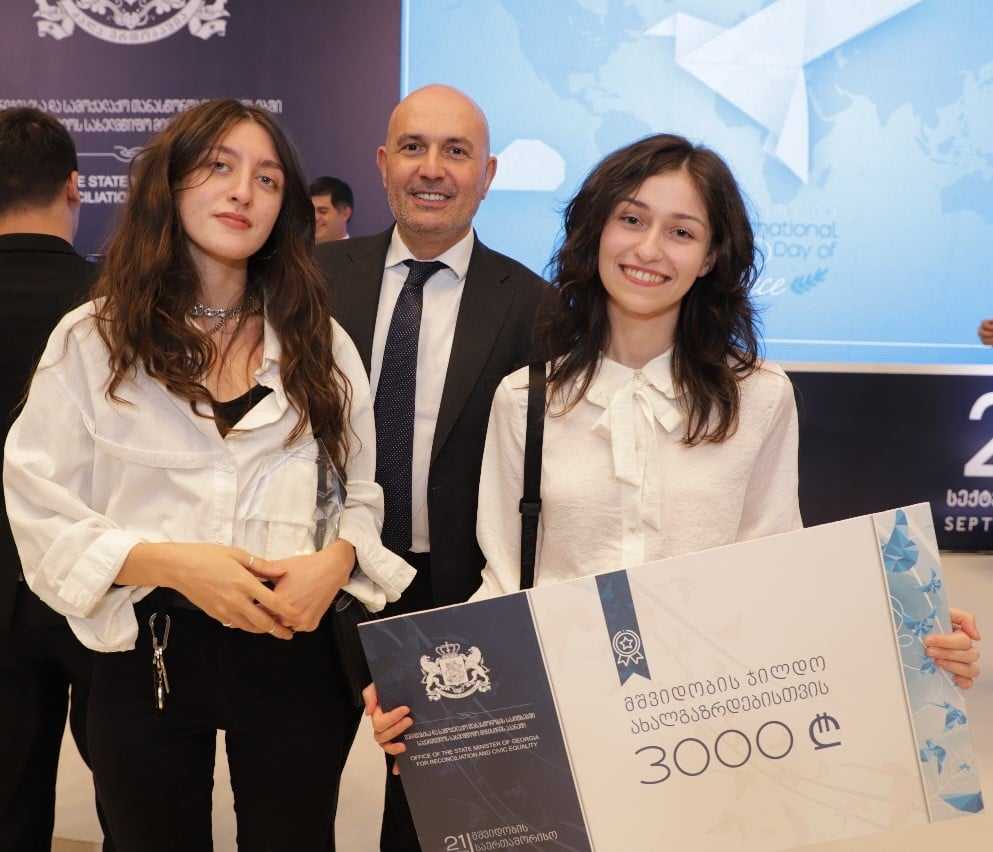 მედიაპროექტი „გოგონები აფხაზეთიდან“ მშვიდობის ჯილდოს მფლობელი გახდა