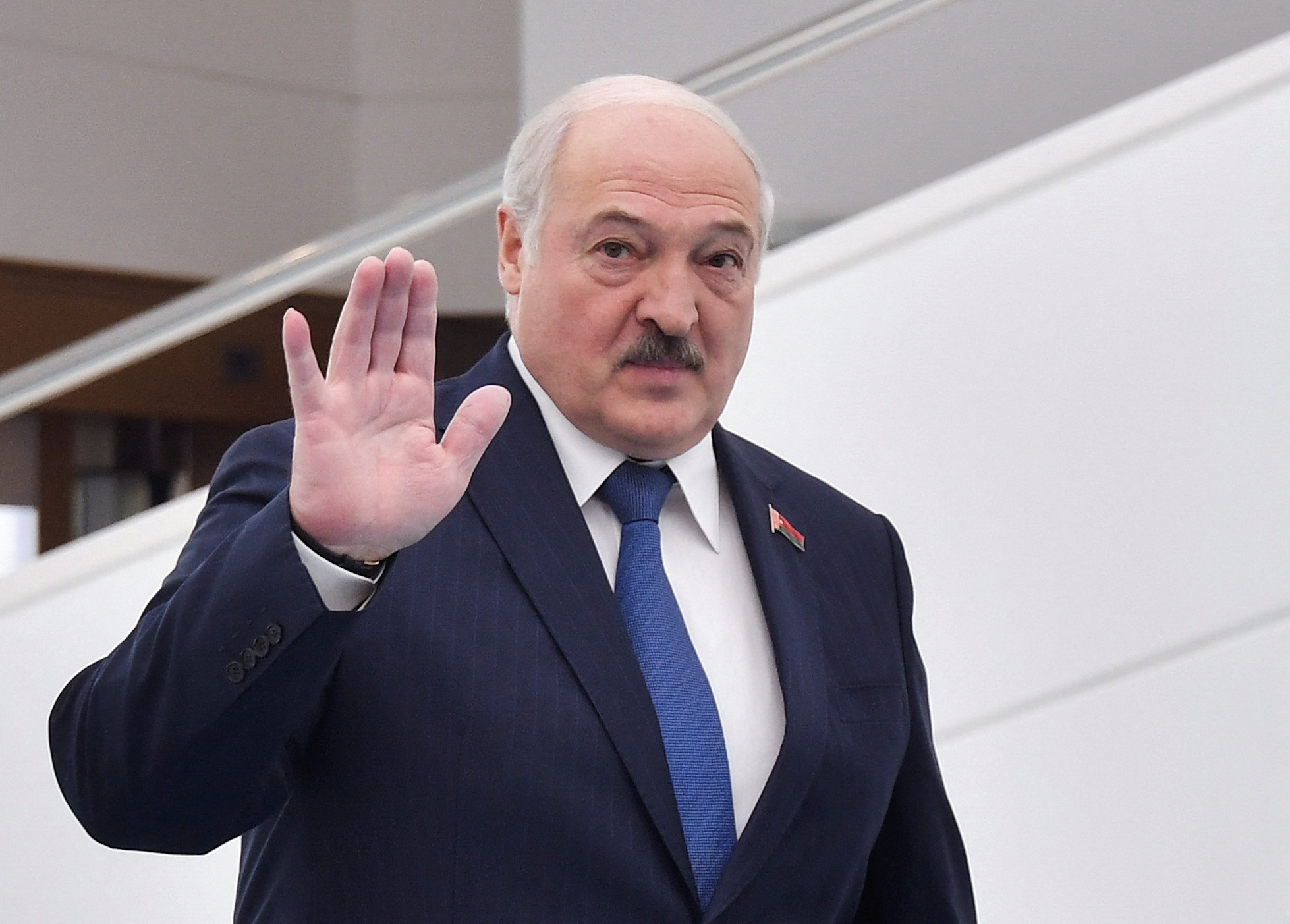 Lukashenko visits a military base where Russian troops are stationed