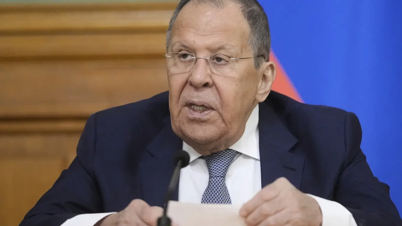 Лавров дал понять, что Путин не готов встречаться с Зеленским