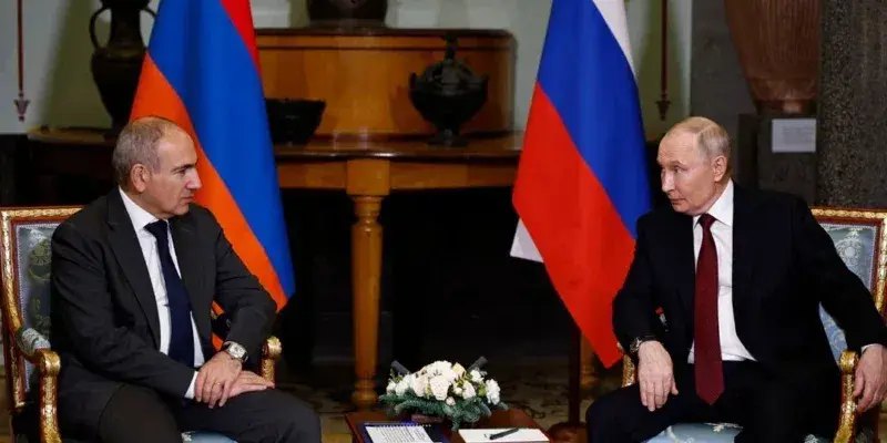 Пашинян и Путин встретились в России, обсудили восстановление железных дорог Армении