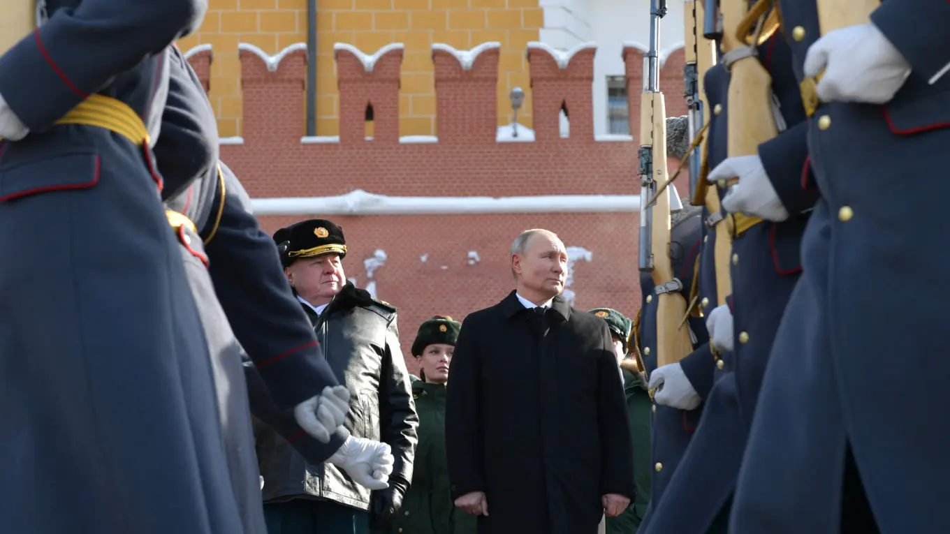 Путин требует отказа Украины от Донбасса, НАТО и западных войск