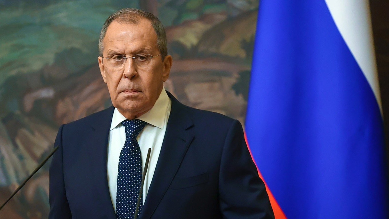 Лавров сравнил главный лозунг Трампа с концепцией Гитлера