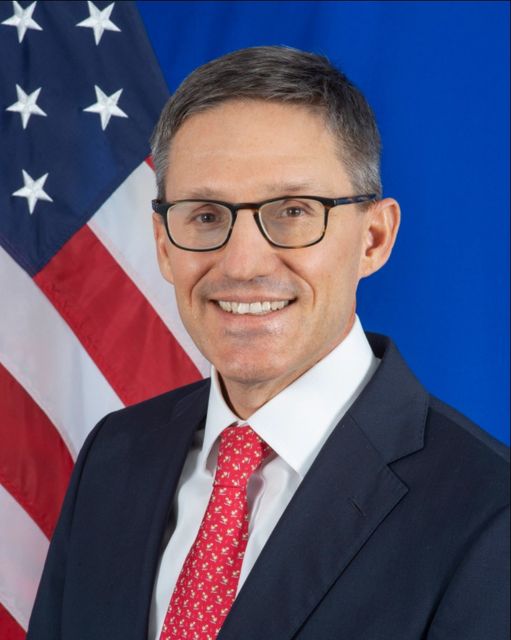 Senior Policy Advisor to U.S. Secretary of State, Derek Chollet visits Georgia