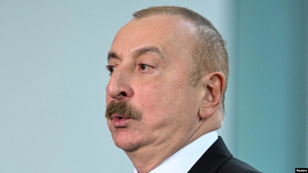 Пашинян полетел на «непонятную встречу» в Гранаду, а в Бишкек не смог – Алиев