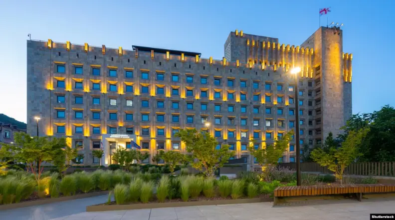 Грузинские власти выразили соболезнования Ирану и Израилю, солидарность — странам Персидского залива