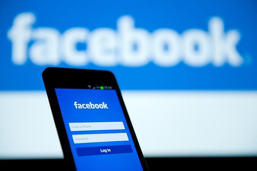 Facebook შეფერხებით მუშაობს