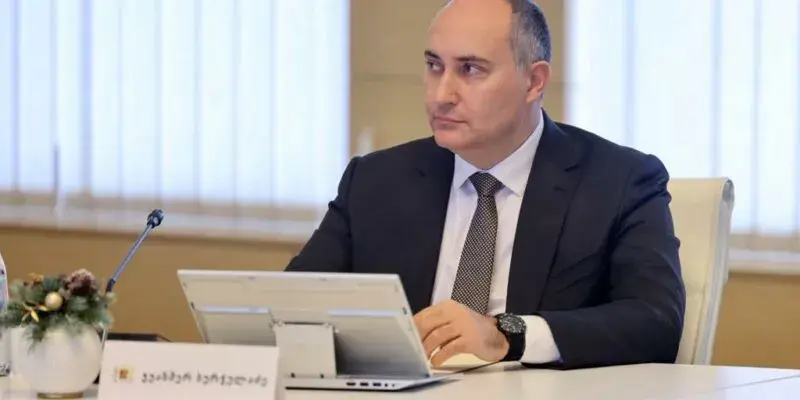 ჯუანშერ ბურჭულაძე: არ მგონია, რომ აქ რამე პოლიტიკური ინტერესი ან დავალება იყოს და მე ან ყოფილ პრემიერს ეხებოდეს - თუ ჩემმა ნათესავმა რამეში მიიღო მონაწილეობა, უნდა დაისაჯოს