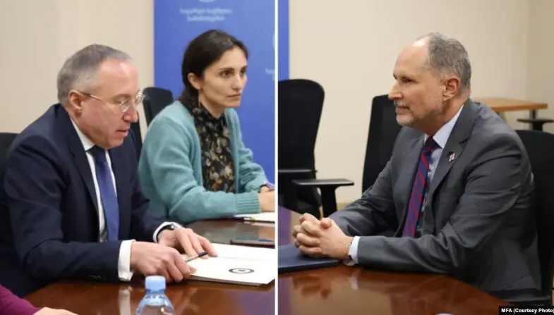 Посол ЕС выразил замглаве МИД Грузии обеспокоенность в связи с новыми законопроектами