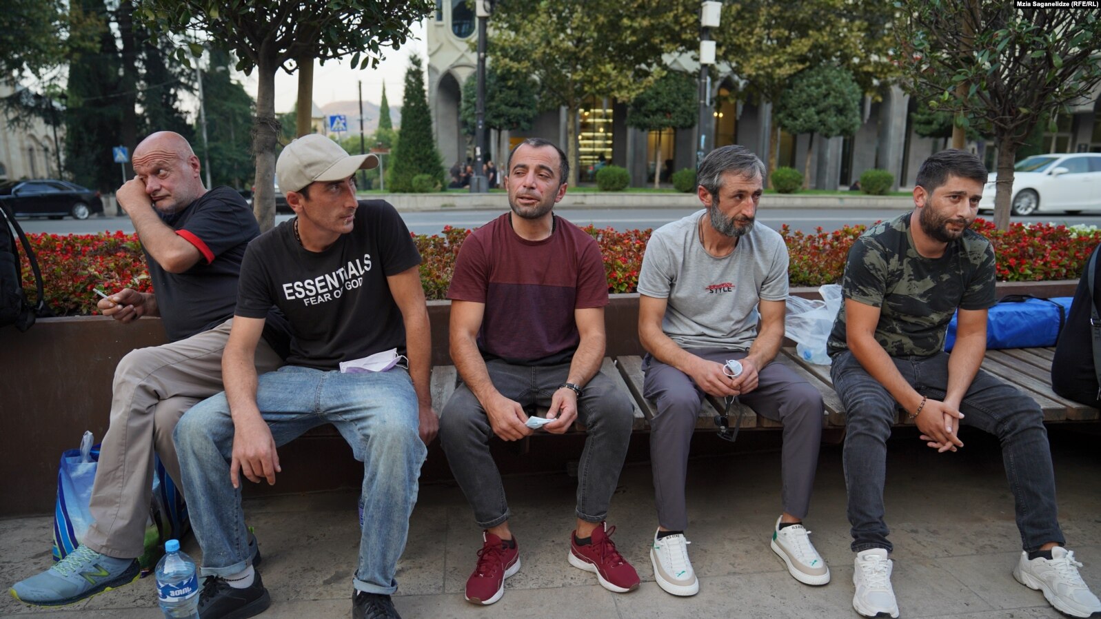 "ჩვენც ამ ქვეყნის მოქალაქეები ვართ!" - შუქრუთელების პროტესტმა თბილისში გადმოინაცვლა