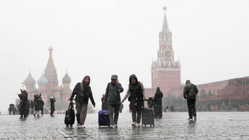 Число желающих переселиться в Россию из-за границы упало до 10-летнего минимума