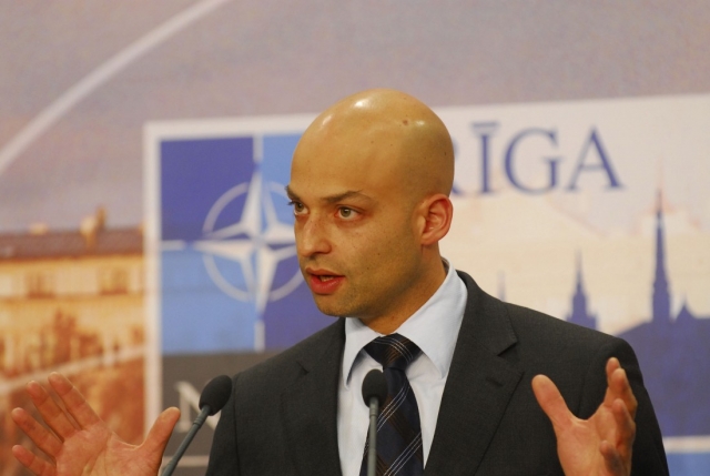 "NATO შეშფოთებით აკვირდება საქართველოში მიმდინარე მოვლენებს"