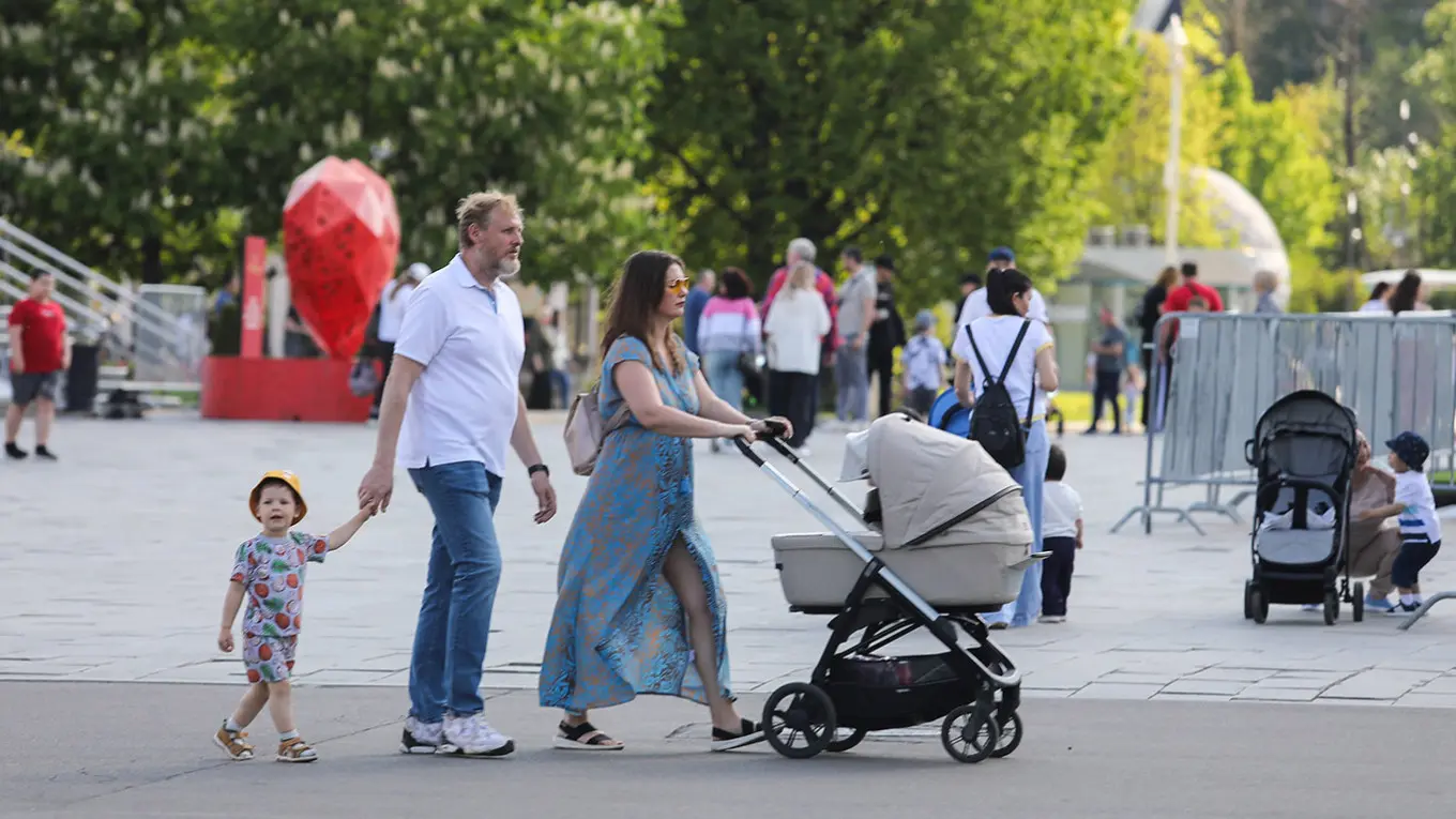 Русскую службу The Moscow Times в Telegram Подписаться Путин в четыре раза повысил штрафы для россиян за "неправильное воспитание" детей