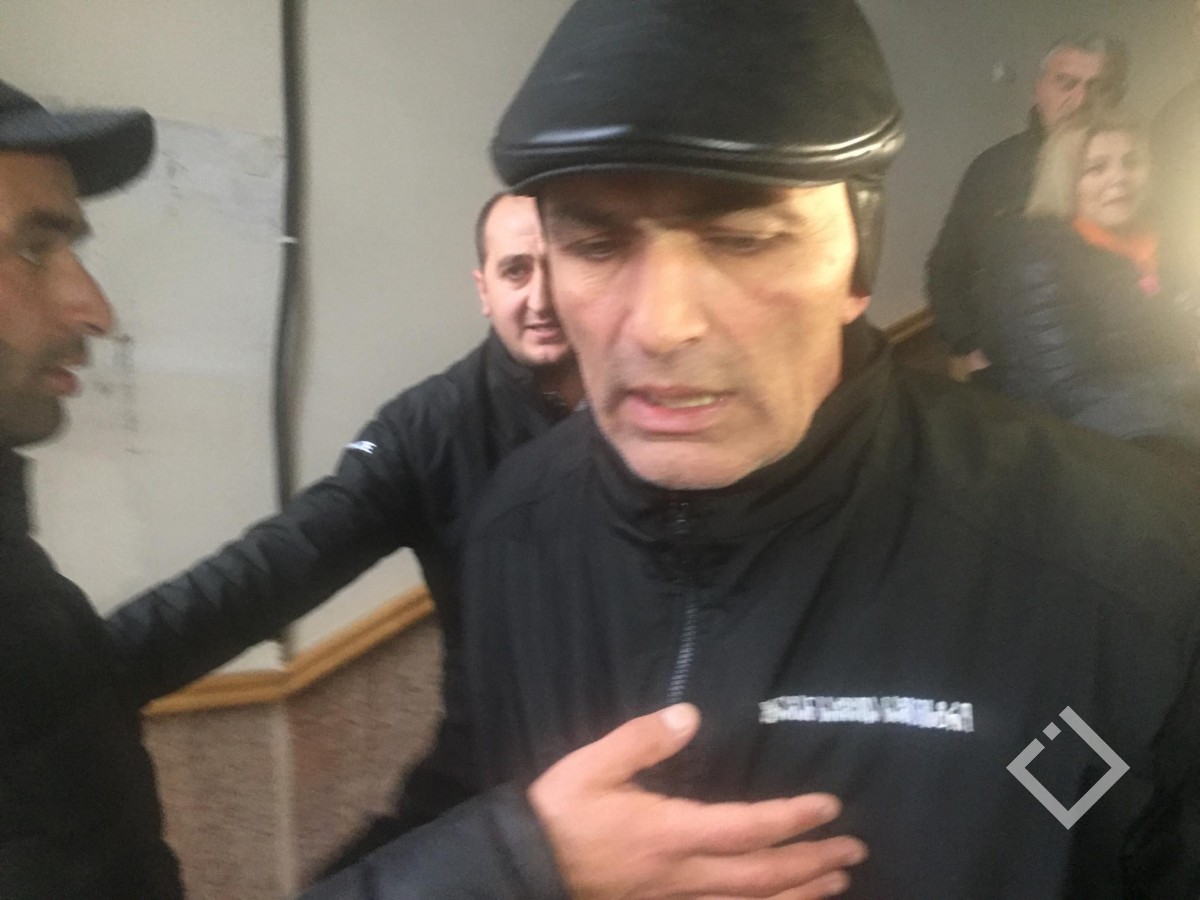 ხულოში "ქართული ოცნების" მხარდამჭერები აქციის მონაწილეებს დაუპირისპირდნენ