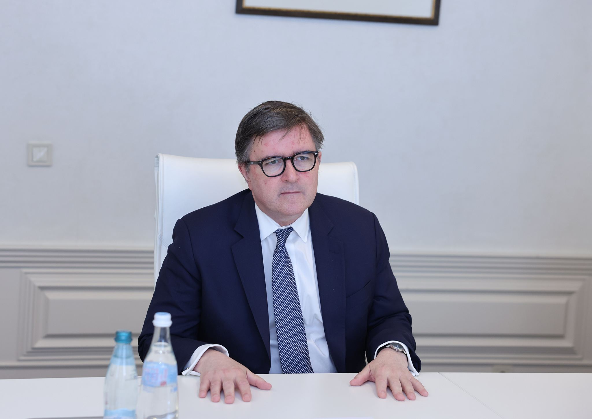 ო'ბრაიენი – ივანიშვილის მიერ მასთან შეხვედრაზე უარის თქმაზე: "გარკვეულწილად ნიშნავს, რომ პირადი ინტერესი დააყენო ქვეყნის მიმართ ვალდებულებაზე მაღლა"