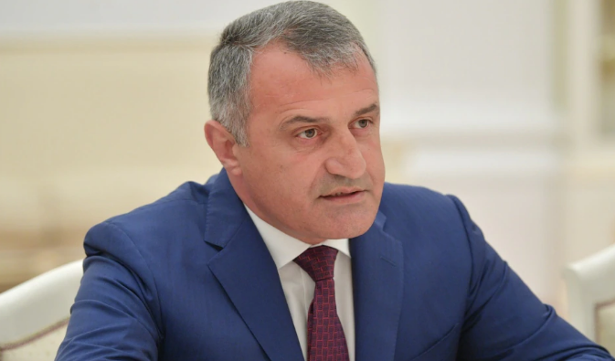 Анатолий Бибилов находится с трехдневным визитом в Москве