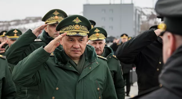 Шойгу объявил о возвращении войск с учений на юге и западе России